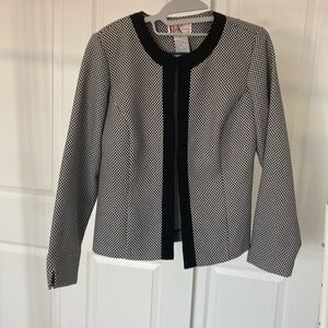 R&K  Women’s  Blazer